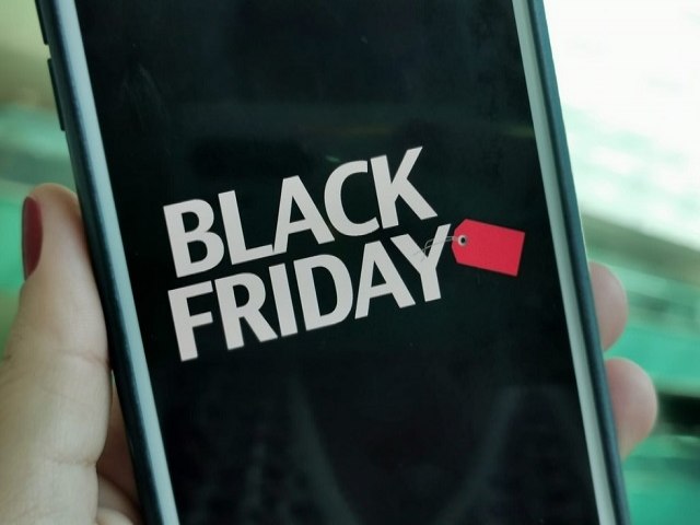 Procon lança painel com preços de produtos e reputações de lojas para a Black Friday
