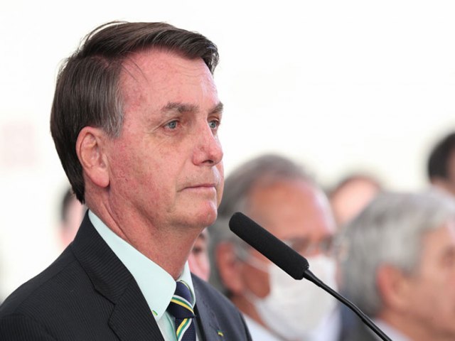 Governo autoriza assessores a viajar com Bolsonaro aos EUA