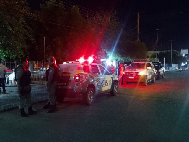 Polícia realiza diligências para localizar suspeito de homicídio em Picos