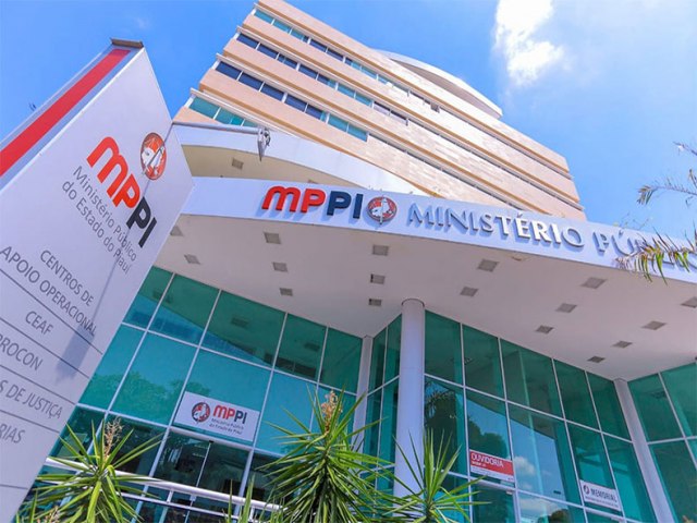 Procuradores do MPPI passam a receber salário de R$ 37 mil