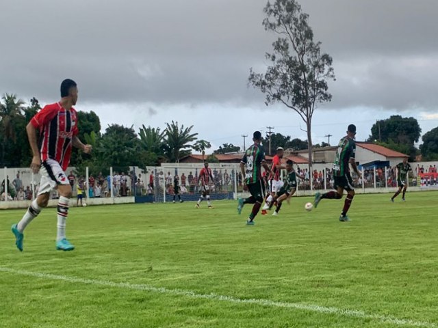 Com gol de Lucão, Fluminense-PI vence River e sai em vantagem pelo título
