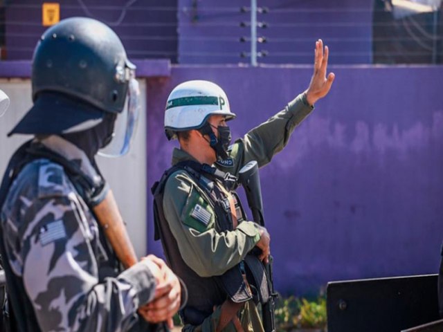Governador regulamenta uso de força policial no cumprimento de ordem judicial no Piauí