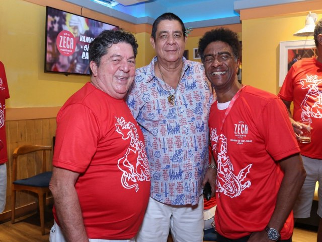 Zeca Pagodinho recebeu diversos amigos para sua Feijoada Tradicional de So Jorge