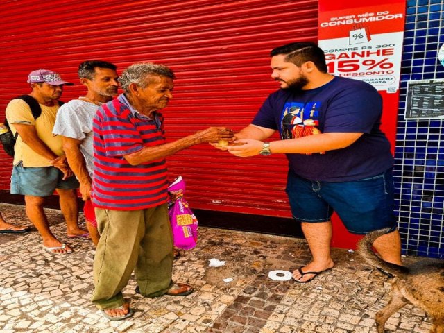 Advogado Igor Leito busca renovar a poltica de Fortaleza sendo pr candidato a vereador 