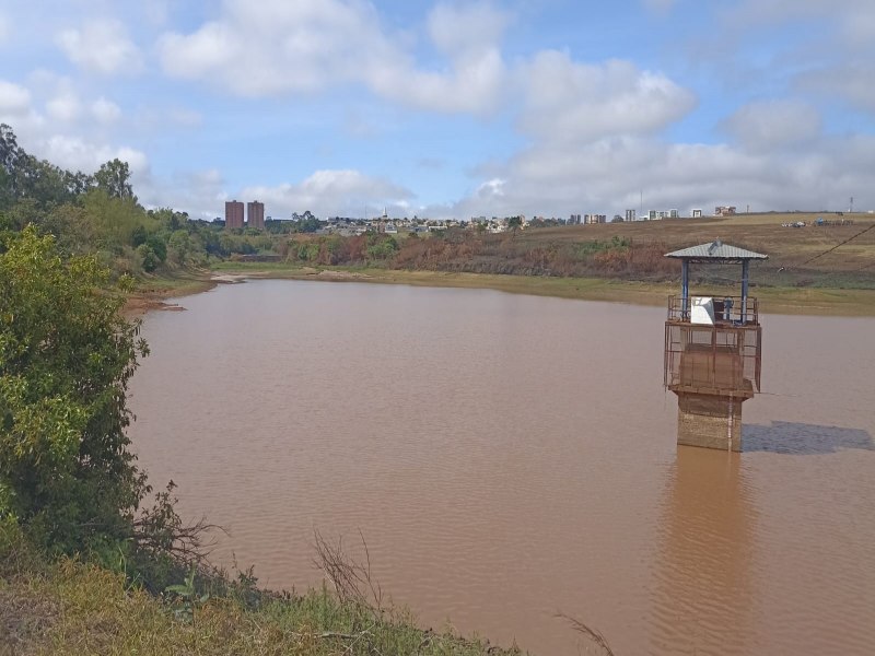 RIC Ambiental refora apelo para economia de gua, apesar da chuva recente