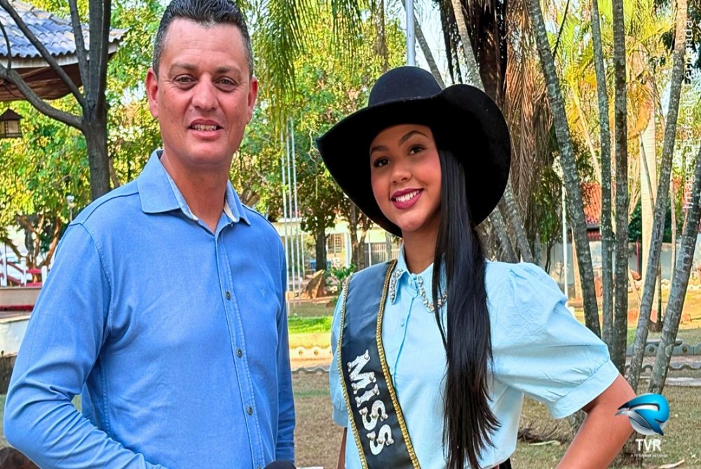 Miss Social Maria Eduarda participa de grava��o do programa Breaking News