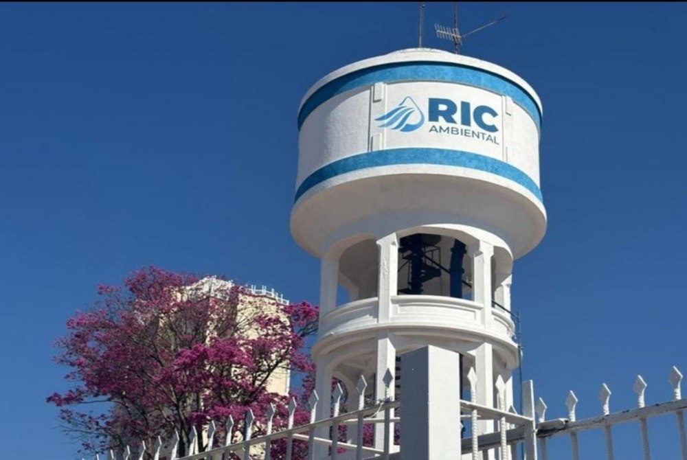 RIC Ambiental realiza reparo emergencial na rede de distribuição de água da Avenida Santo Antônio RIC Ambiental realiza reparo emergencial na rede de distribuição de água da Avenida Santo Antônio