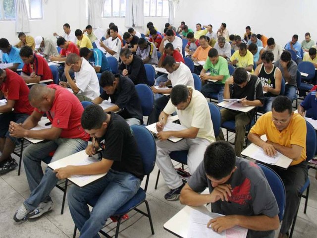 Inscrições do concurso da Prefeitura de Cabaceiras com 50 vagas e salários de até R$ 4,4 mil encerram neste domingo