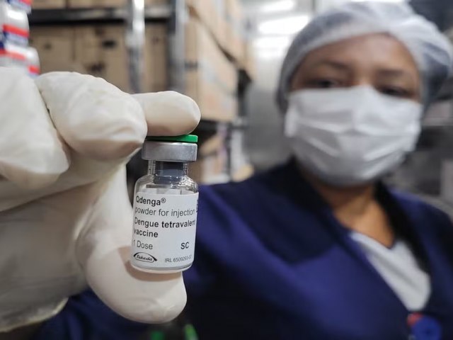 Rio Branco faz mutiro de vacinao contra dengue neste sbado e amplia faixa etria para 16 anos