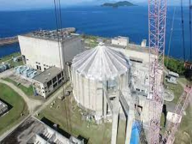 Prefeitura embarga obras da usina nuclear Angra 3