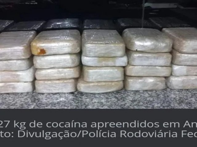 Polcia Rodoviria Federal apreende 27k de cocaina na Rio-Santos