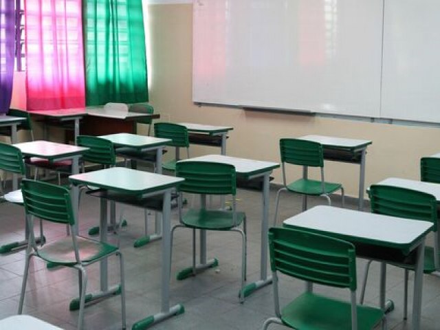 Evaso escolar: nmero de crianas fora da escola aumentou 171% na pandemia, indica IBGE