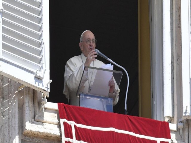 Papa renova apelo por trgua na Ucrnia: som das armas prevalece sobre os sinos da Ressurreio