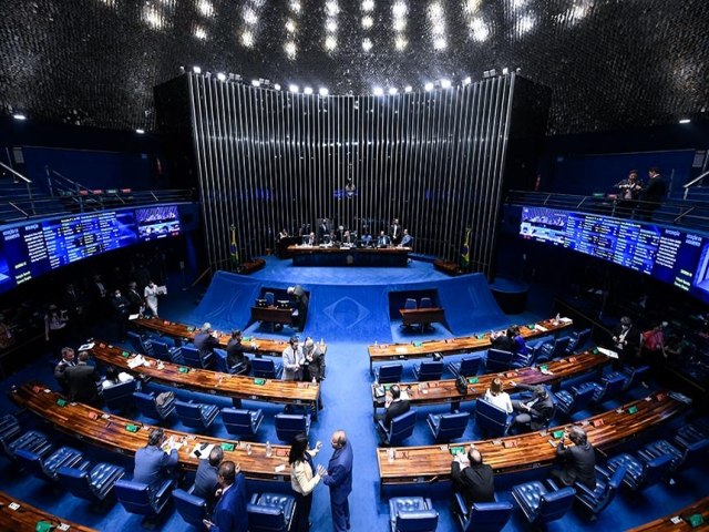 Aps trocas, MDB mantm maior bancada do Senado