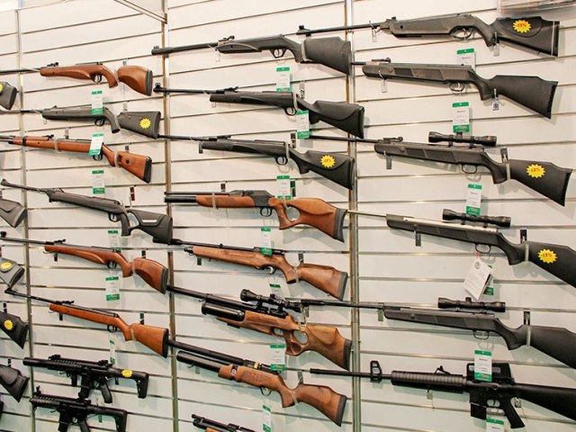Projeto cria punies para clube de tiro que acobertar desvio de armas