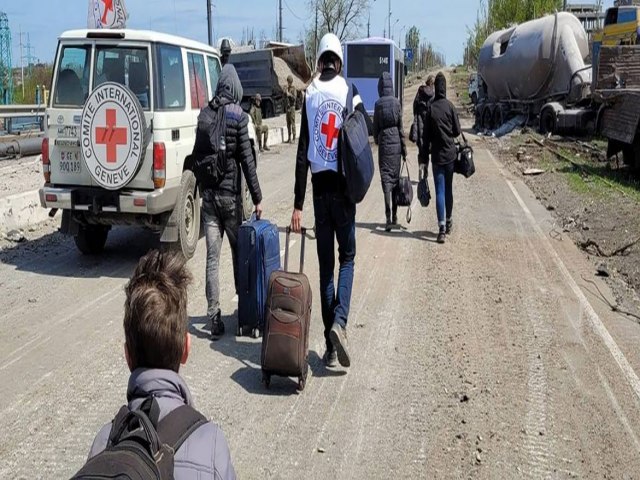 ONU e Cruz Vermelha ajudam a evacuar 101 pessoas em Mariupol