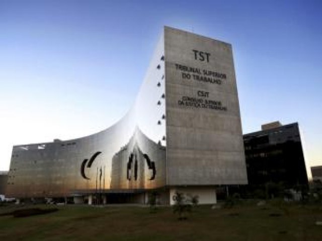  TST aprova lema o tribunal da Justia Social para uso institucional