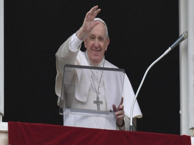 Papa pede aos jovens que sigam Maria na escuta, coragem e servio