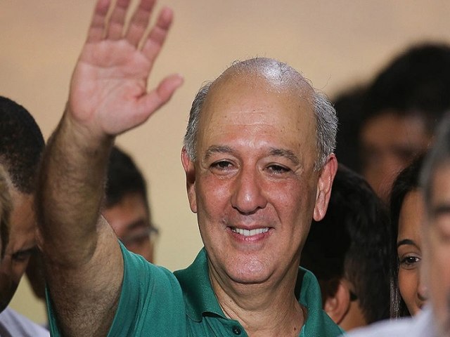 Presidente do STJ suspende inelegibilidade do ex-governador do DF Jos Roberto Arruda