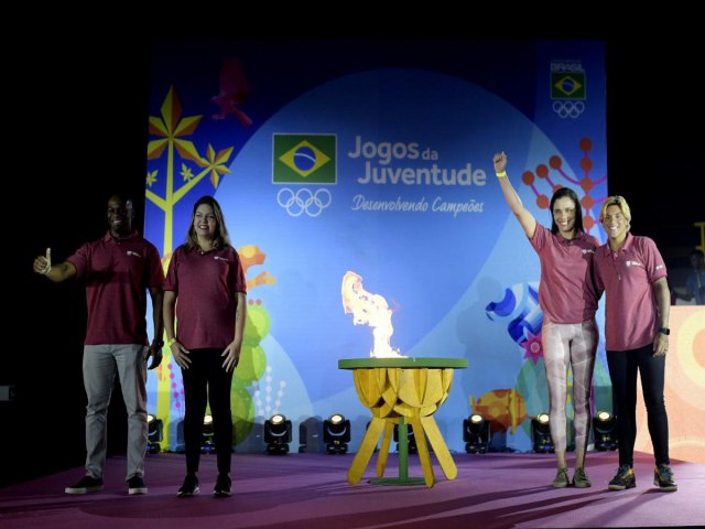 Pira acesa, música e muita festa: cerimônia abre oficialmente os Jogos da Juventude Aracaju 2022