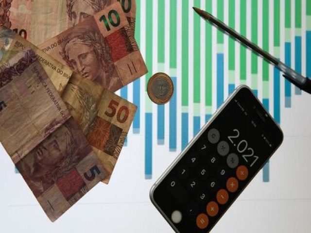 PIB 2022: entre janeiro e setembro, mercado revisou de 0,3% para 2,4% a expectativa de crescimento da economia brasileira