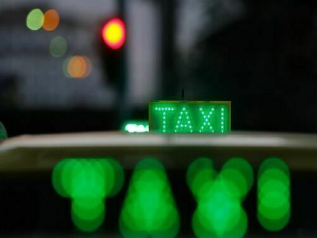 CAIXA paga benefícios Caminhoneiro e Taxista neste sábado (19)