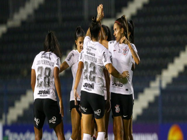 Corinthians vence o Majestoso contra o So Paulo na estreia 
