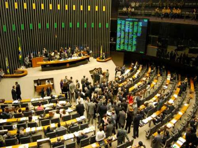 Reforma tributria avana na Cmara e pode ser votada at sexta-feira (7)