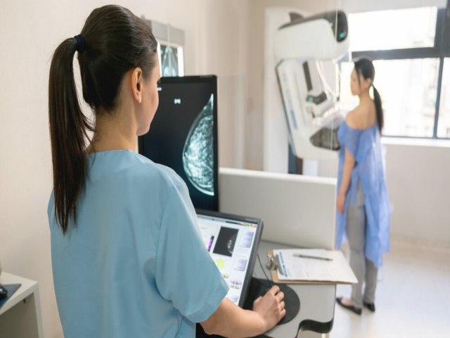 Outubro Rosa | Tomossíntese, o exame de diagnóstico para câncer de mama que pode aumentar a detecção precoce em 30%