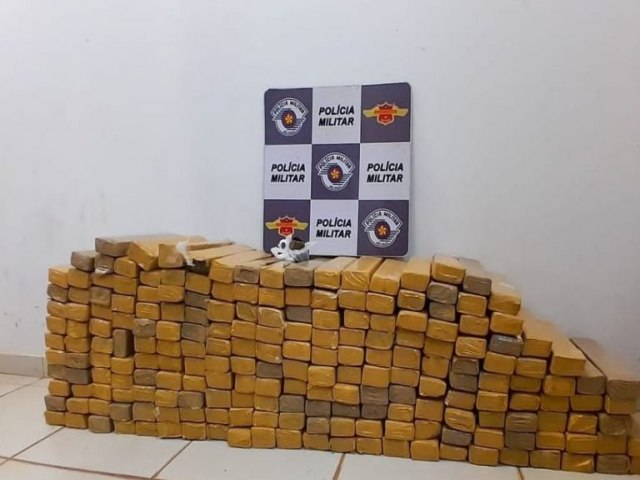PM Rodoviria prende homem com 209 tabletes de maconha em Sertozinho-SP