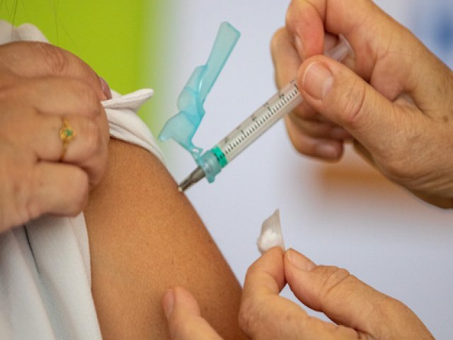 Vacinao contra gripe ser estendida at 29 de fevereiro de 2024 para a regio Norte