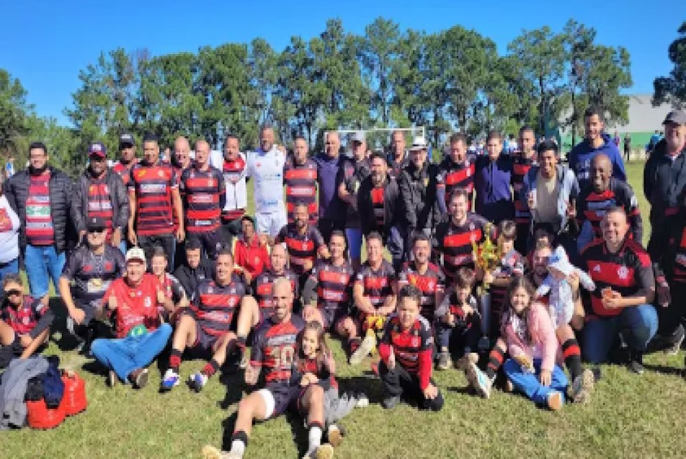 Flamengo conquista pela oitava vez a Ta�a Cidade de Gar�a.