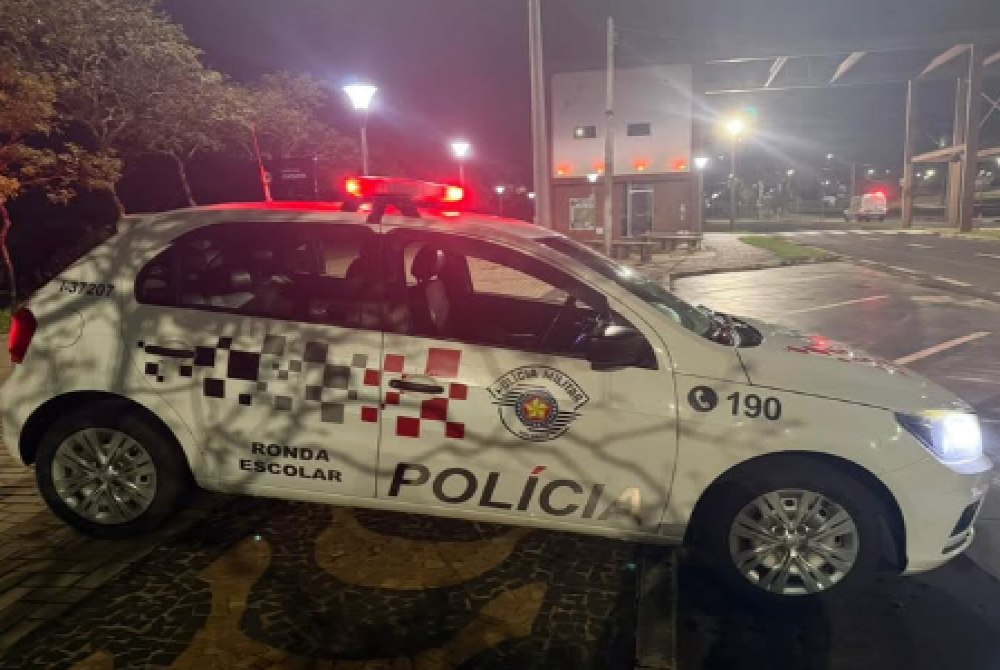 POL�CIA MILITAR CAPTURA PROCURADO PELA JUSTI�A DURANTE OPERA��O EM OCAU�U.