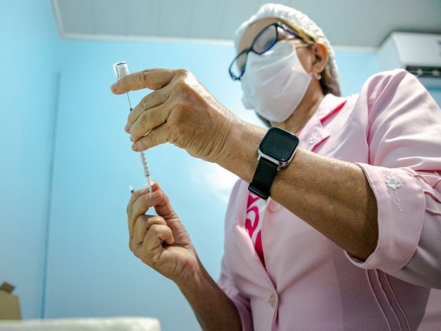 GRIPE: grupo prioritrio para vacinao  definido com base em anlises epidemiolgicas