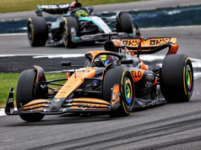 Piastri tem ms notcias para a Red Bull e a Mercedes