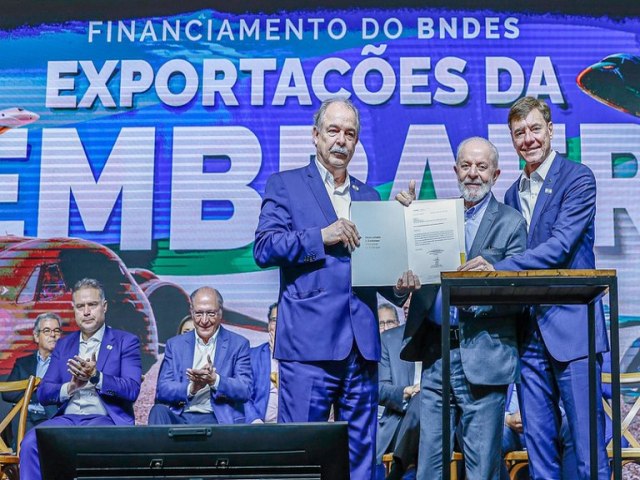 Lula: financiar exportao  financiar emprego, salrio e conhecimento tecnolgico