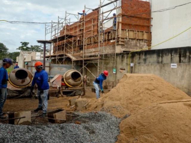 Hospital de Guajar-Mirim atinge 67% de concluso das obras