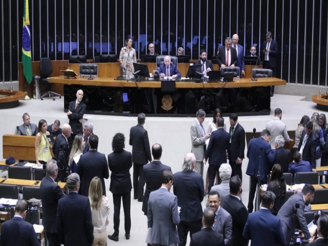 Cmara dos Deputados aprova fim gradual da desonerao da folha de pagamento