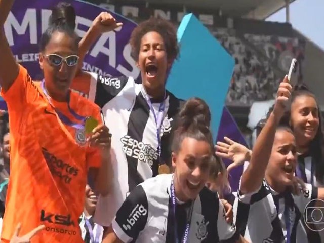 Ttulo do Corinthians prova que futebol feminino tem pblico