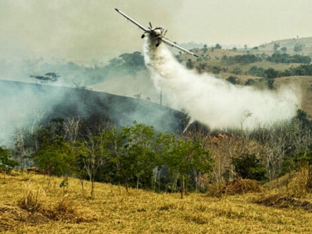 Combate aos incndios florestais  reforado pelo governo de RO com novas aeronaves