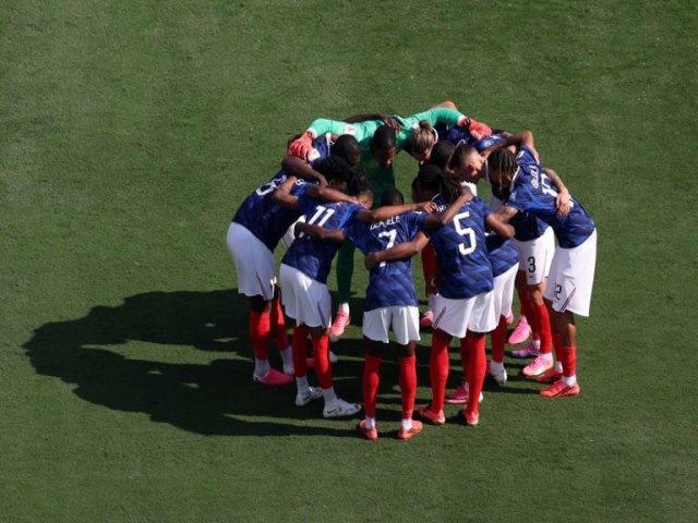 Fran�a e Paraguai duelam por vaga nas quartas da Copa do Mundo