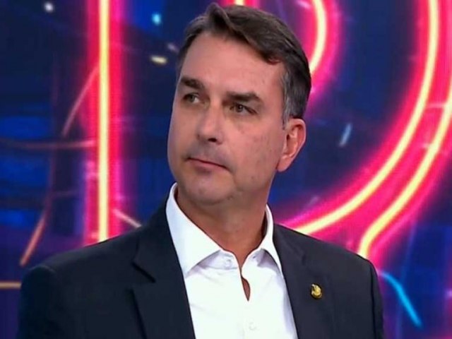 Merval revela novo esc�ndalo de Fl�vio Bolsonaro que inviabilizar� campanha nos pr�ximos dias: "Ele est� muito envolvido"