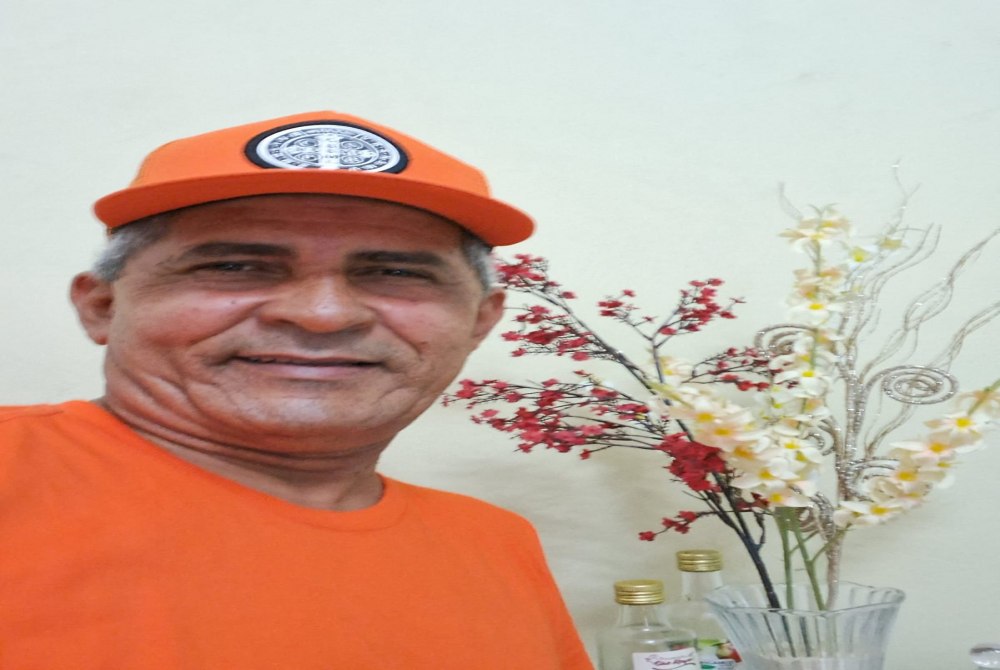 J.Rodrigues Transforma Gratid�o a Deus em M�sica Inspirada na Palavra Sagrada
