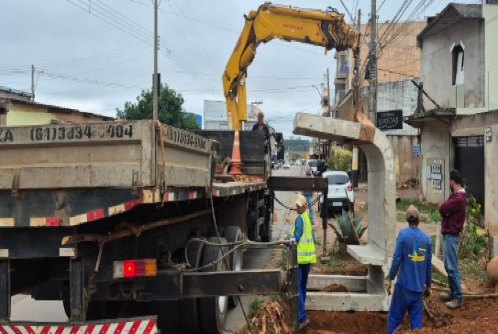 Imagem da Not&iacute;cia Novos abrigos de �nibus ampliam conforto e seguran�a de passageiros do DF