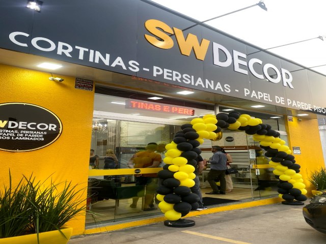 SW Decor celebra 10 anos de sucesso com evento especial em sua loja