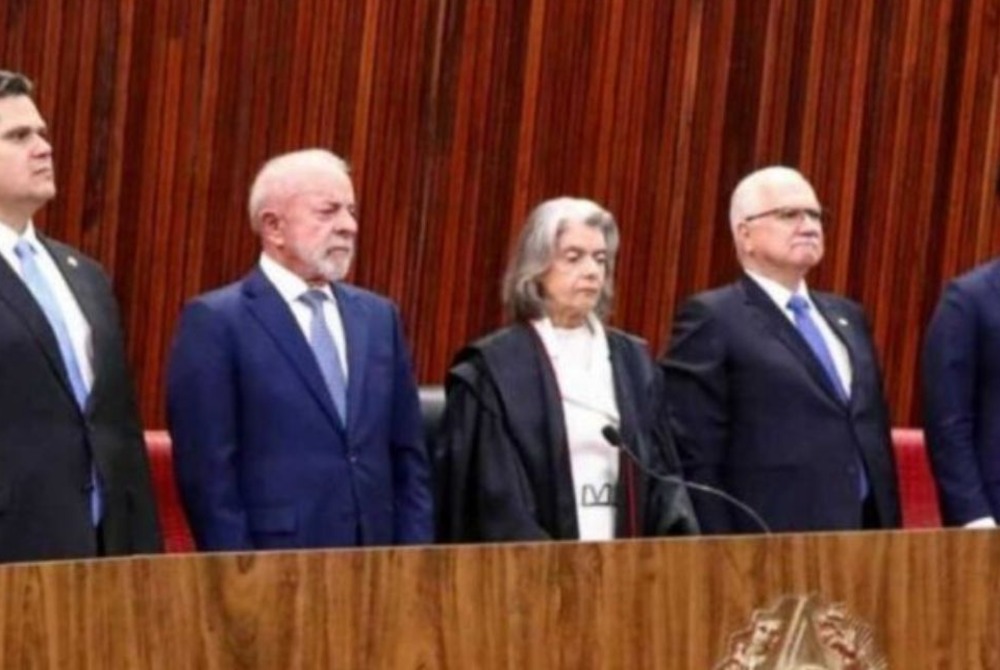 No TSE, Alcolumbre, Fachin e Motta evitam aplaudir Messias