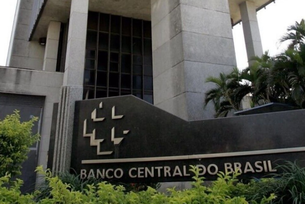 Mercado eleva infla��o para 5,09% e v� estouro da meta pelo segundo ano
