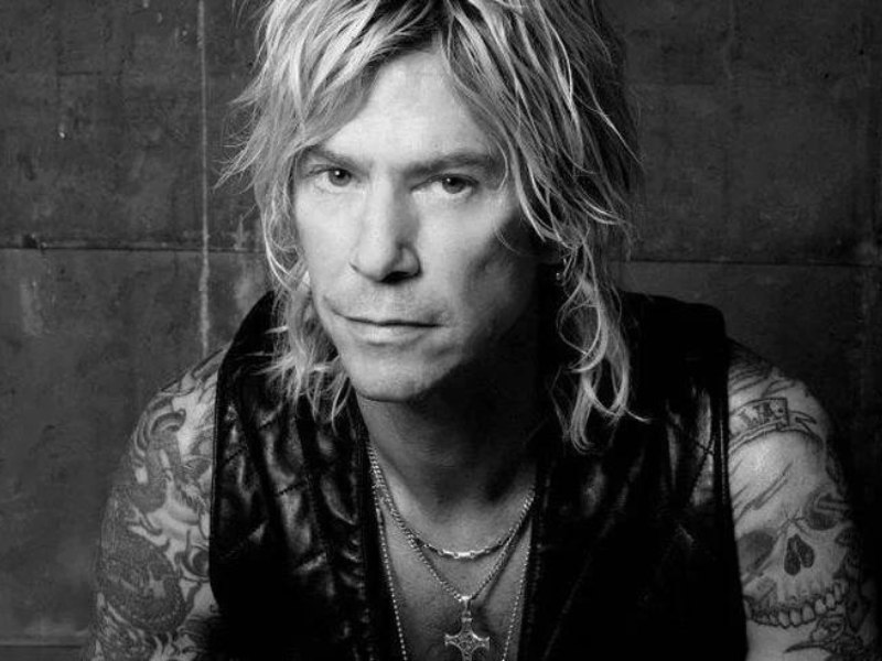 AO FALAR SOBRE SEU LBUM, DUFF MCKAGAN ENTREGA QUE O GUNS N' ROSES VAI TER LANAMENTOS