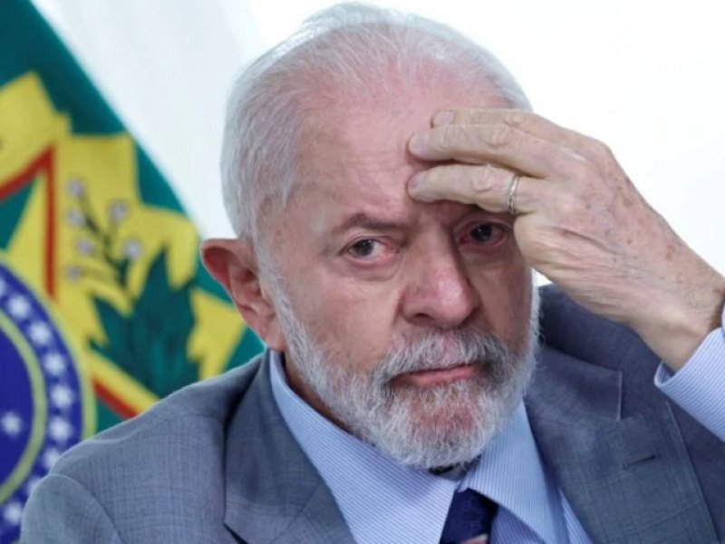 Presidente Lula sofre traumatismo craniano aps acidente domstico e cancela viagem  Cpula dos Brics