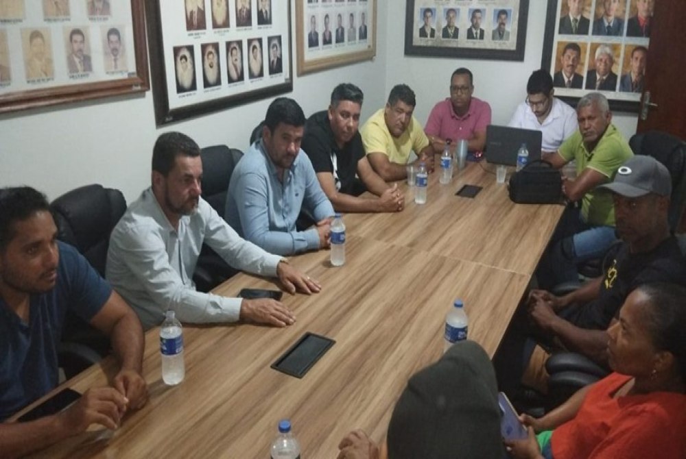 Jiquiri��: Comerciantes e vereadores discutem solu��es para impulsionar turismo na Cachoeira dos Prazeres